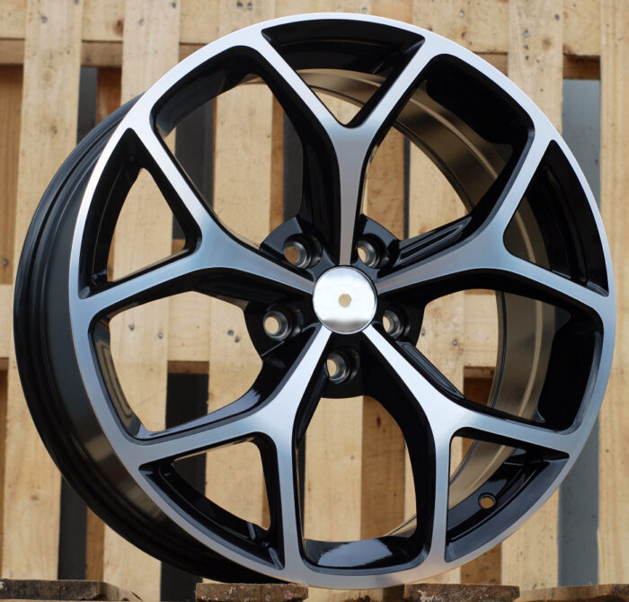 R18x8 5X110 ET 40 65.1 XE261 Black Polished (MB) For ALFA (P1)
