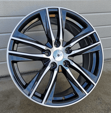 Indlæs billede til gallerivisning R17x7.5 5X112 ET 45 57.1 B5474 Black Polished (MB) For SEAT (P)