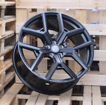 Indlæs billede til gallerivisning R20x9 5X120 ET 43.5 72.6 I5562V Black (BL) For LAND (K7) (For M14x1.5 bolts)