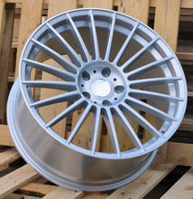 Indlæs billede til gallerivisning R19x8.5 5X112 ET 25 66.6 IN005 (IN0284) Silver Shining (SS) For BMW