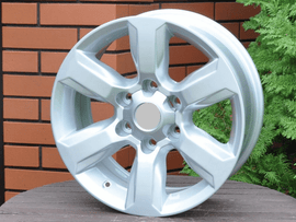 R17x7.5 6X139.7 ET 25 106.1 A691 Silver (SI) For TOYOT (R) (4×4)