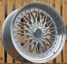 Indlæs billede til gallerivisning R17x7.5 8X100/114 ET 20 73.1 BY479 Silver+Polished Lip (SP) For RACIN (R) (BBS Style)