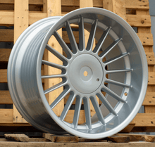 Indlæs billede til gallerivisning R18x8.5 10X112/120 ET 13 74.1 8332F Silver (SI) For BMW (Z5) (Style Alpina (Rear+Front)