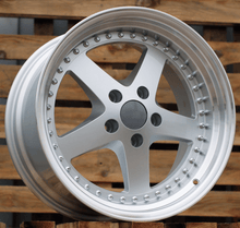 Indlæs billede til gallerivisning R18x9.5 5X120 ET 35 72.6 B1161 Silver+Polished Lip (SP) For BMW (Z6) (Rear+Front)
