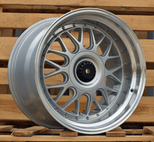 Indlæs billede til gallerivisning R19x11 5X120 ET 25 74.1 XE244 Silver+Polished Lip (SP) For BMW (P1) (BBS Style Front+Rear)