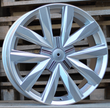 Indlæs billede til gallerivisning R18x8 5X120 ET 50 65.1 B1351 Silver Shining (SS) For VW (Z2)