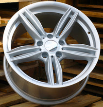 Indlæs billede til gallerivisning R18x9 5X120 ET 35 72.6 E493 (BK756) Silver (SI) For BMW