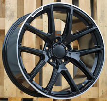 Indlæs billede til gallerivisning R20x10 5X130 ET 35 84.1 A8221 Black+Polished Lip (BLPL) For MER (P)