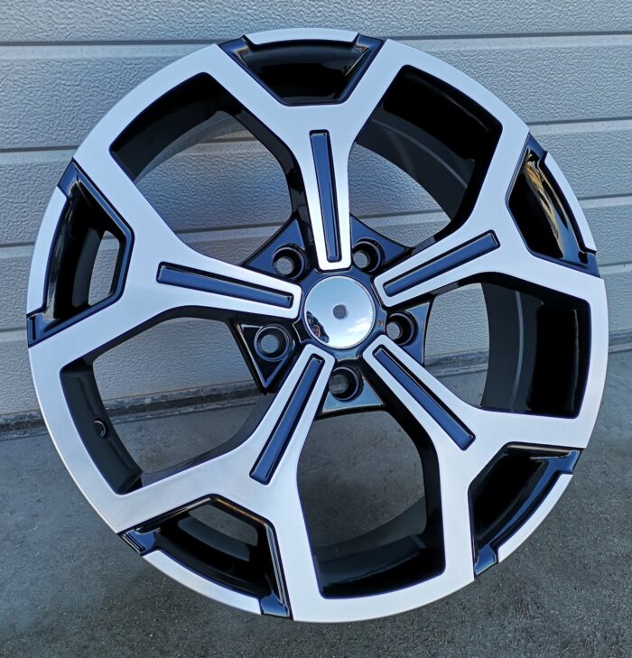 R17x6.5 5X114.3 ET 50 66.1 B5409 Black Polished (MB) For DACIA (L1+P+P2)